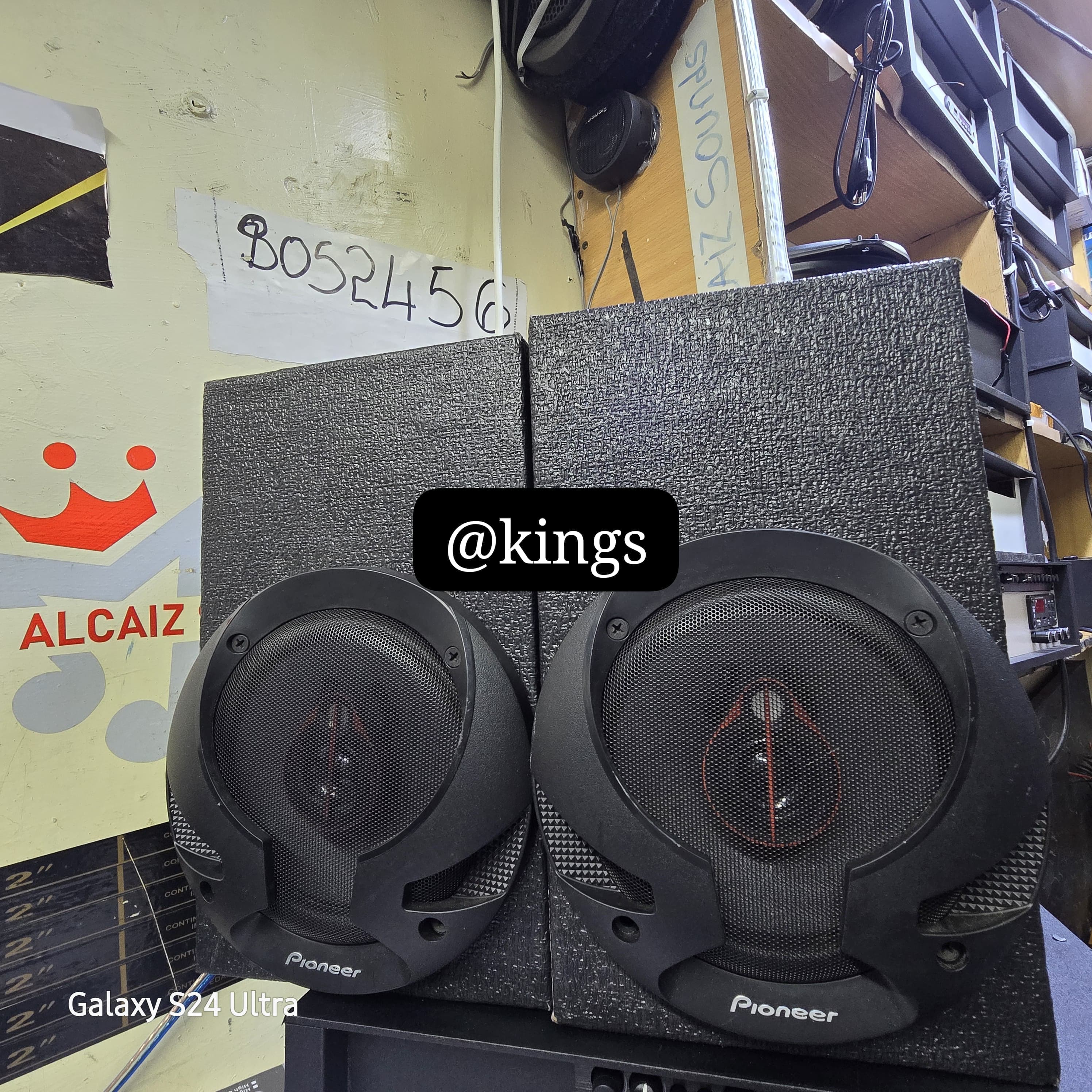 Pioneer 6inches round midranges