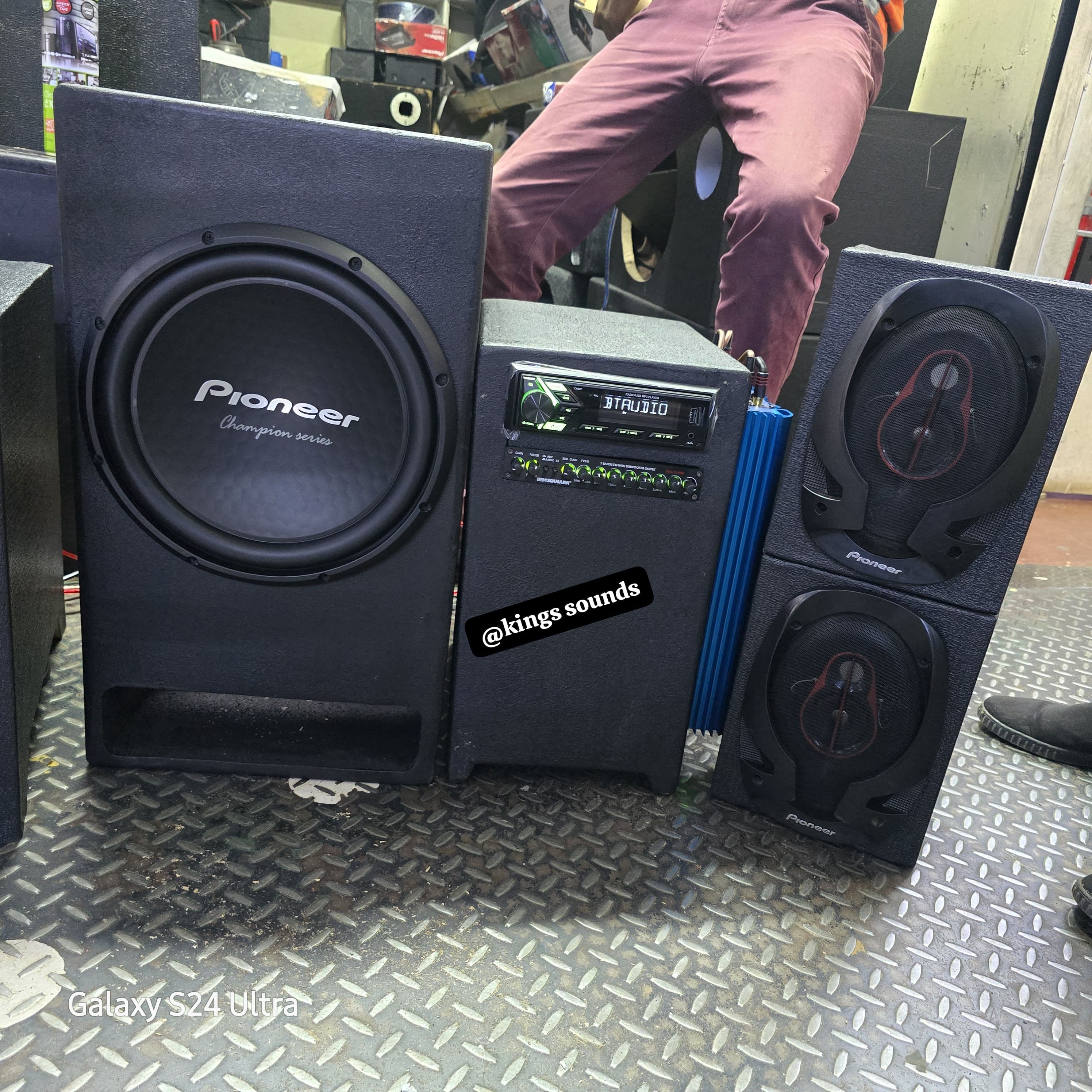 Bouchman head unit system