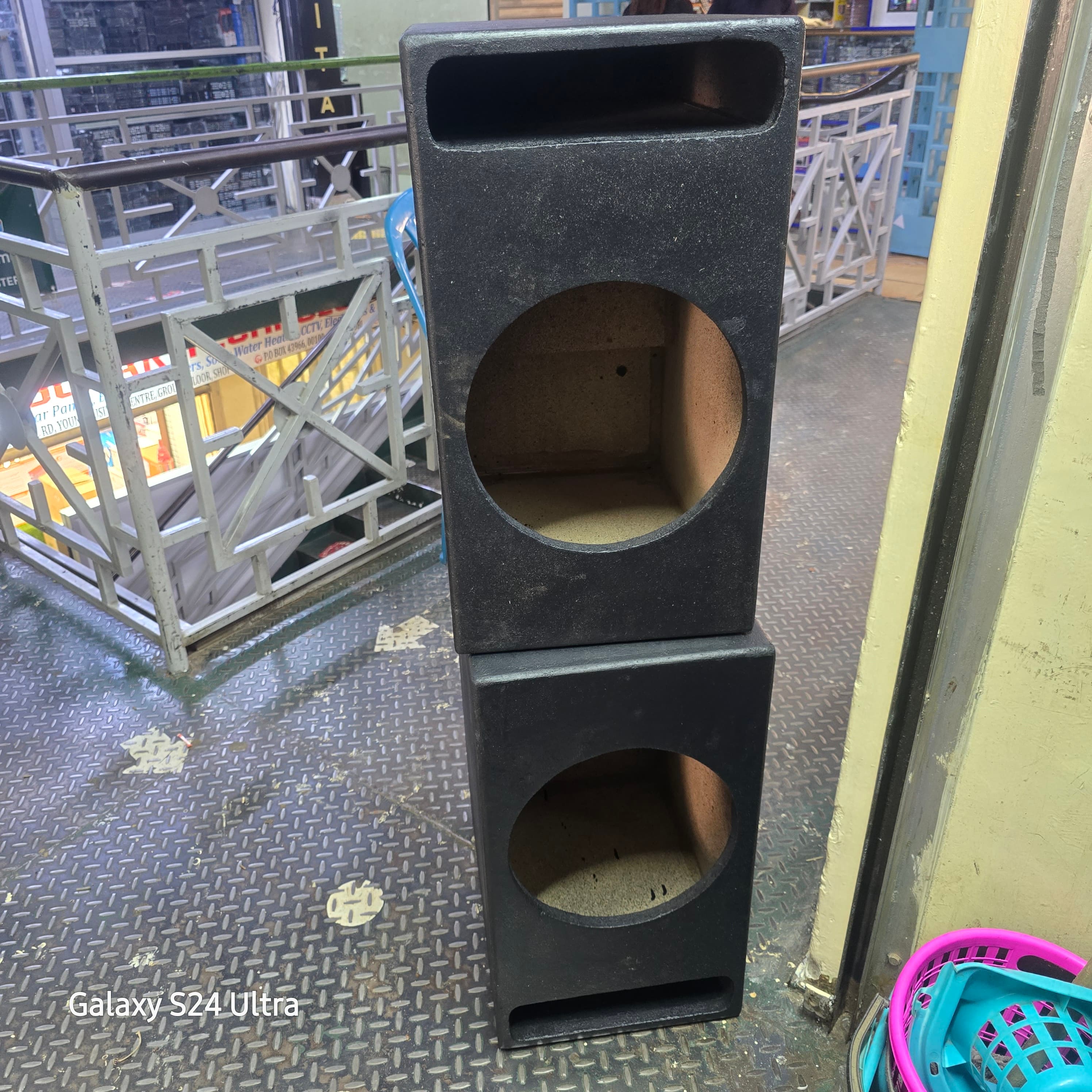 12inches cabinet slot