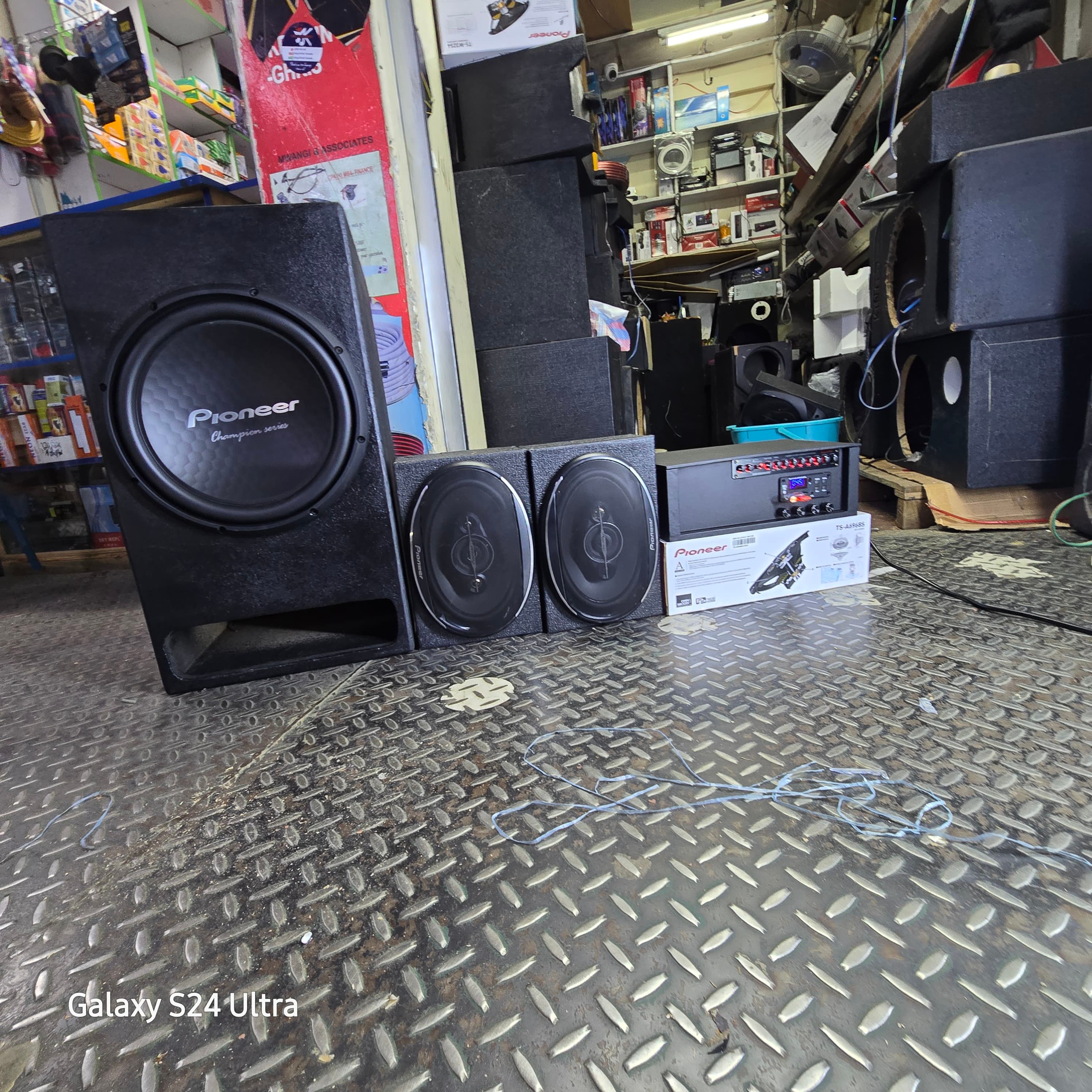 Pioneer 1500watts home unit 