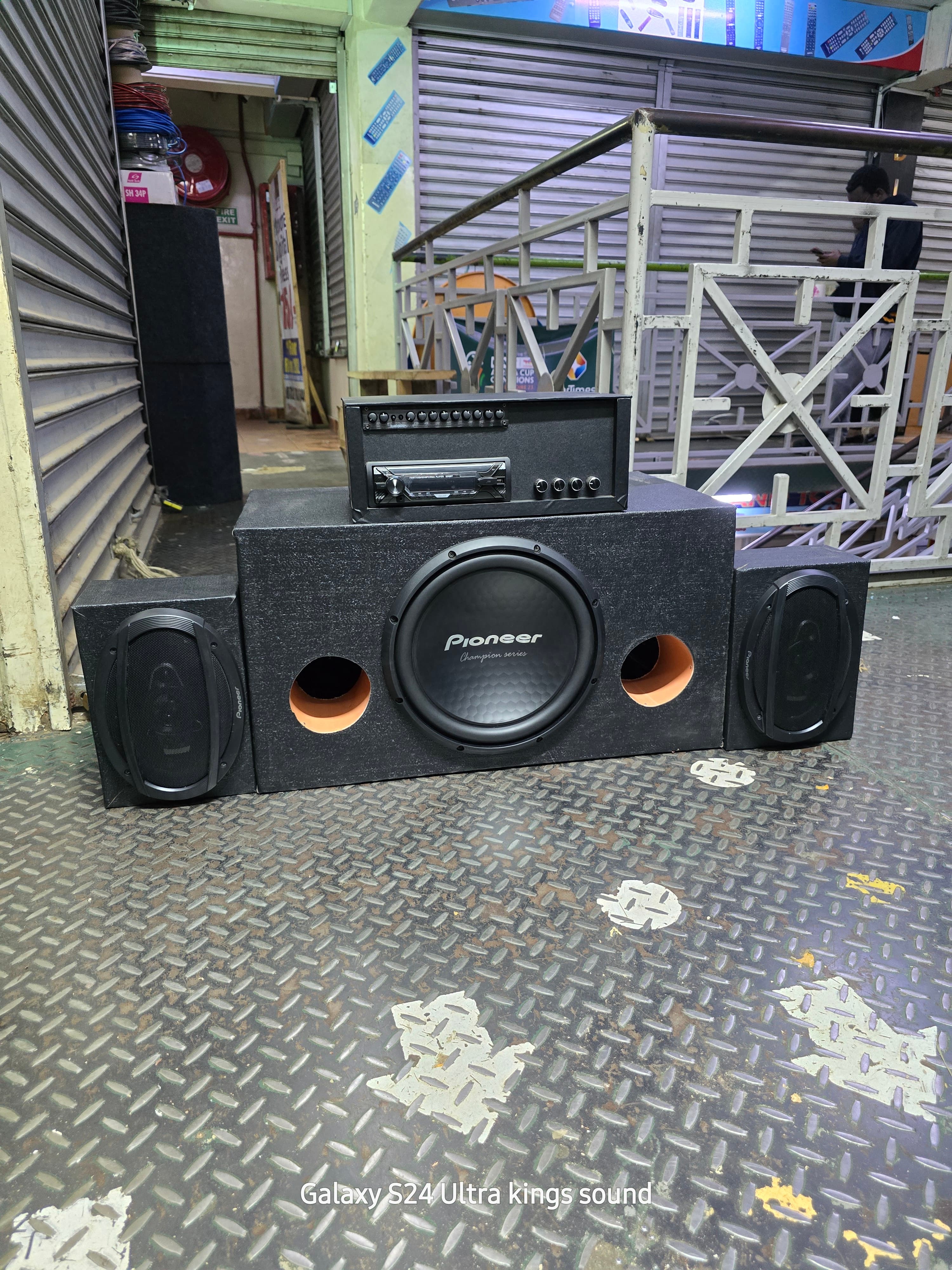 Car radio home unit