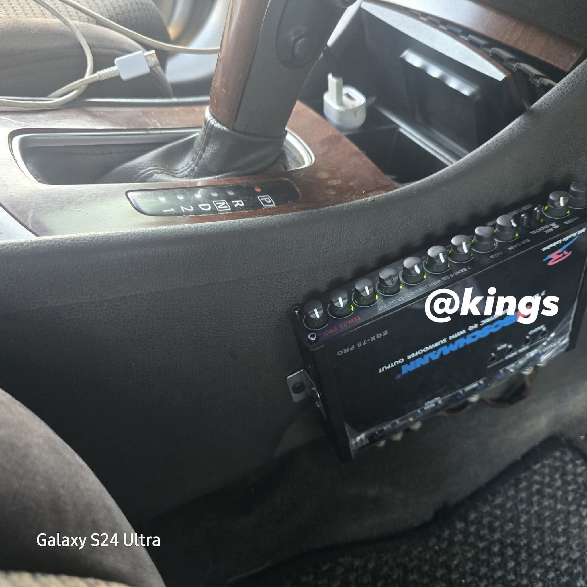 Toyota allion music system