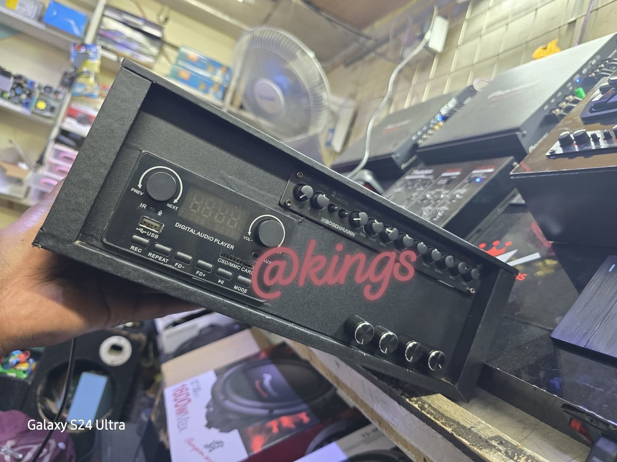 Rellay amplifier 